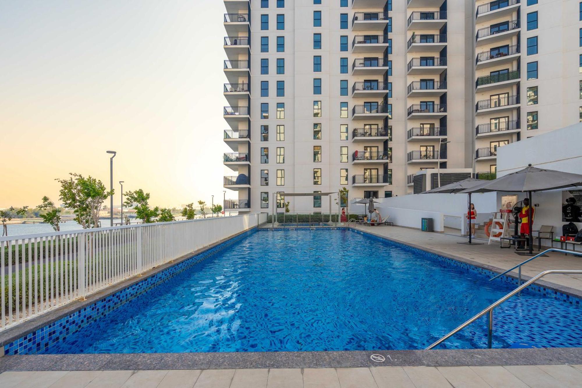 Yas Pearl - 2Bd By Slv Apartment Abu Dhabi Exterior photo